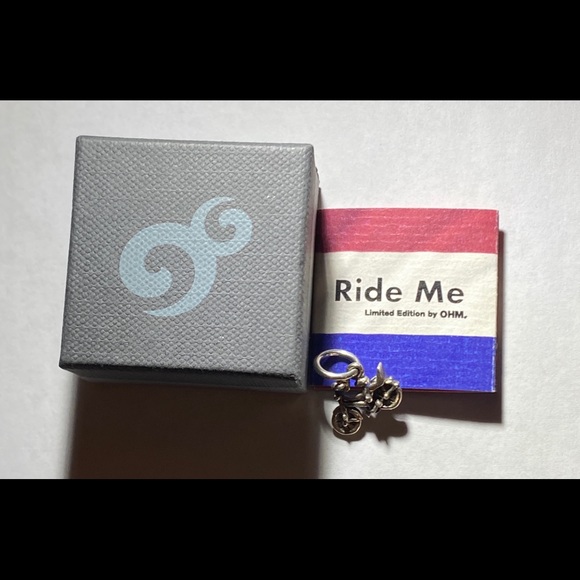 Ride Me - OHM - NWT - Going Dutch collection - LE of 333 - SOLD OUT - Picture 3 of 4